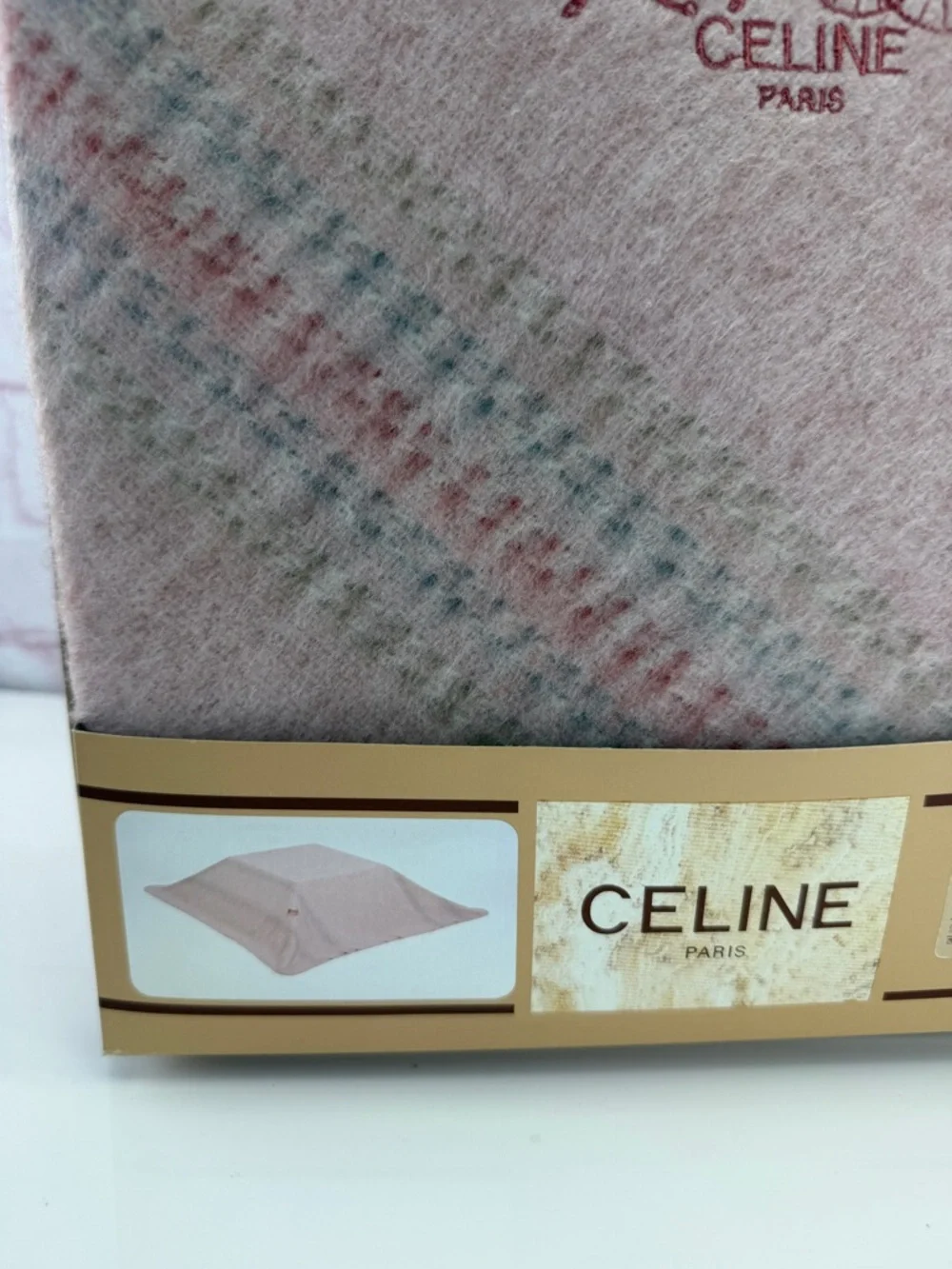 Celine Paris Kotatsu Blanket 190x190cm Acrylic Plaid Throw NWT Horse Carriage